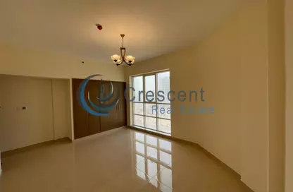 Cozy Unit Open kitchen |Big Balcony |Community View