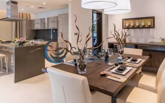 Amazing 2 Bedroom Apartment with Balcony