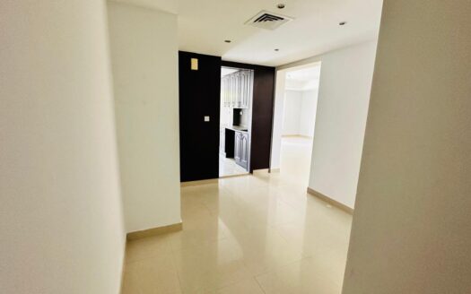 Upgraded Spacious Villa at the Springs